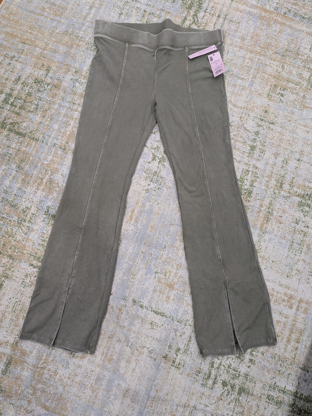 BNWT wild fable Olive Green Flared Seam Front Pants